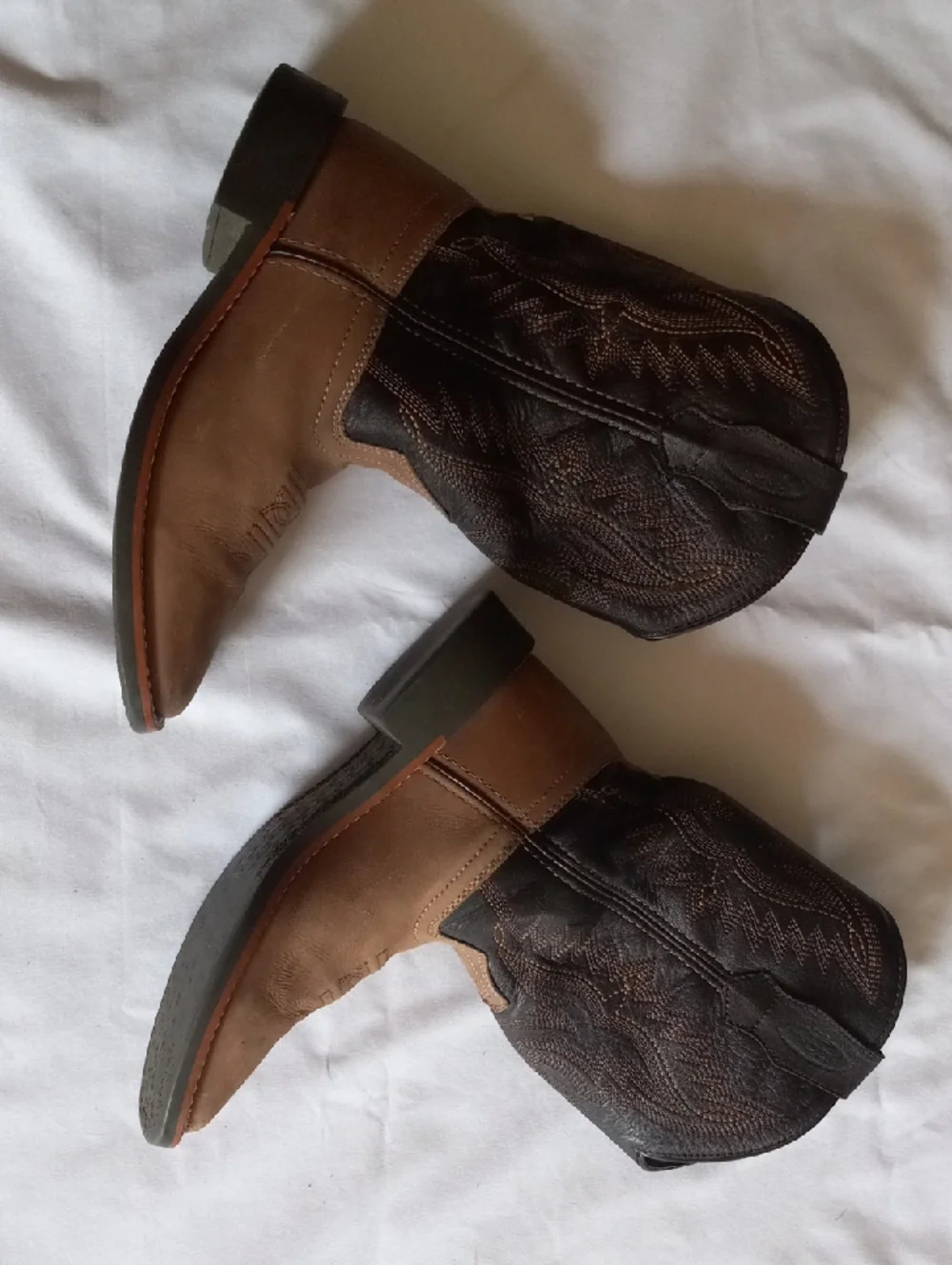 J.B. Dillon Boots Sz.4 - Picture 2 of 9